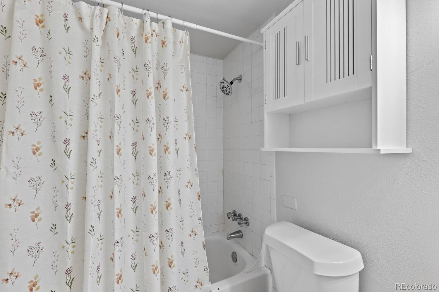 1350 Josephine Street Unit: 203