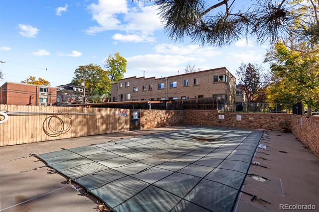 1350 Josephine Street Unit: 203