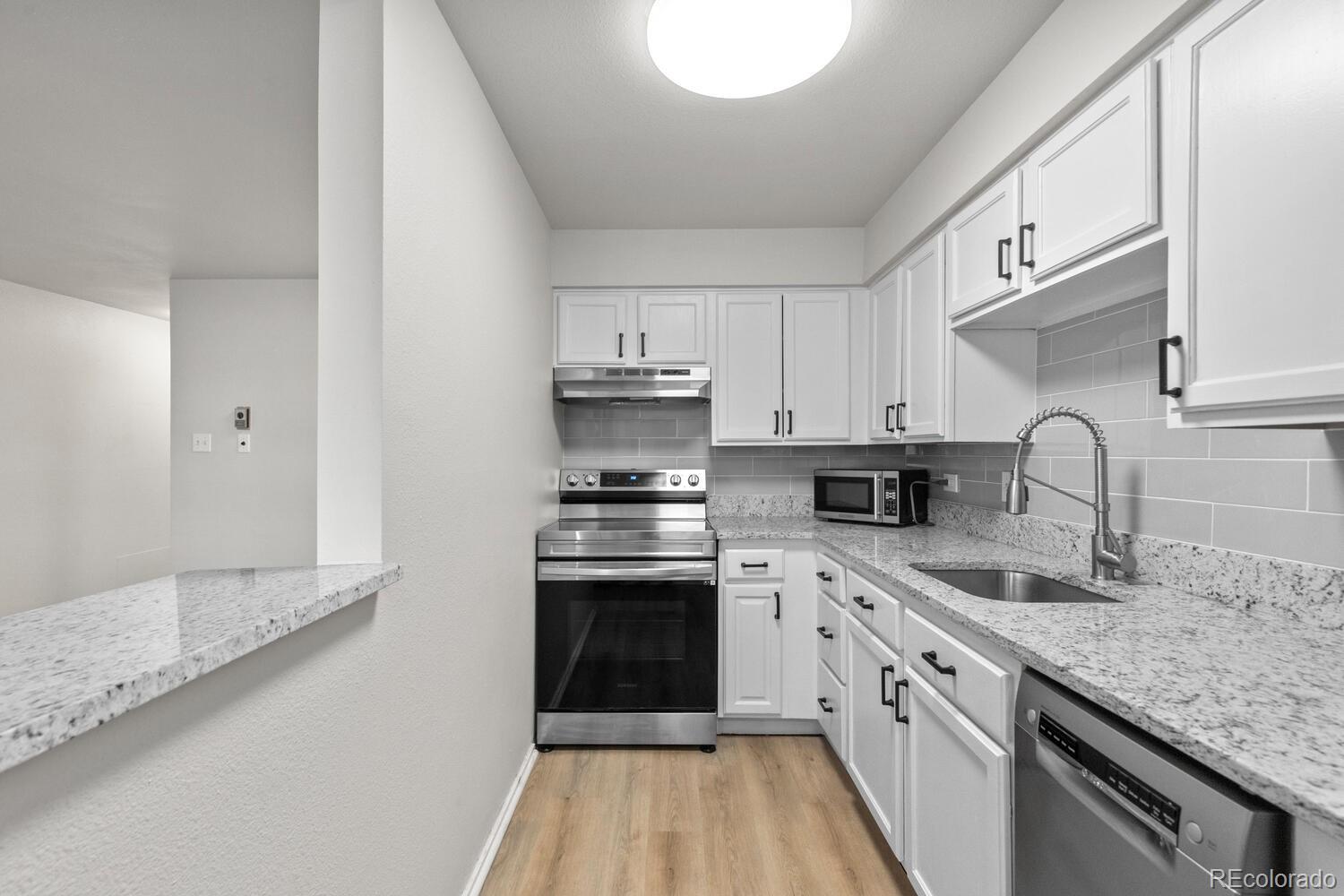 1350 Josephine Street Unit: 203