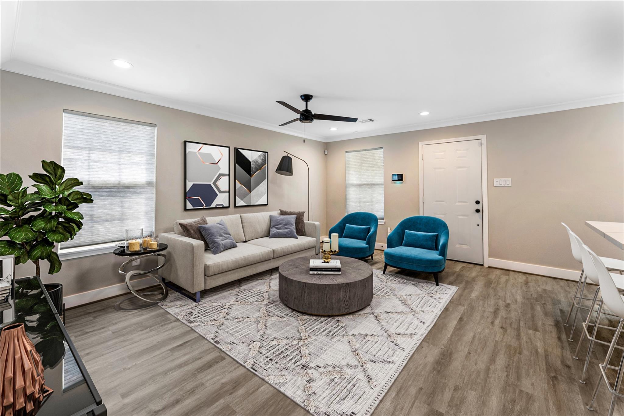 809 E 40th Street