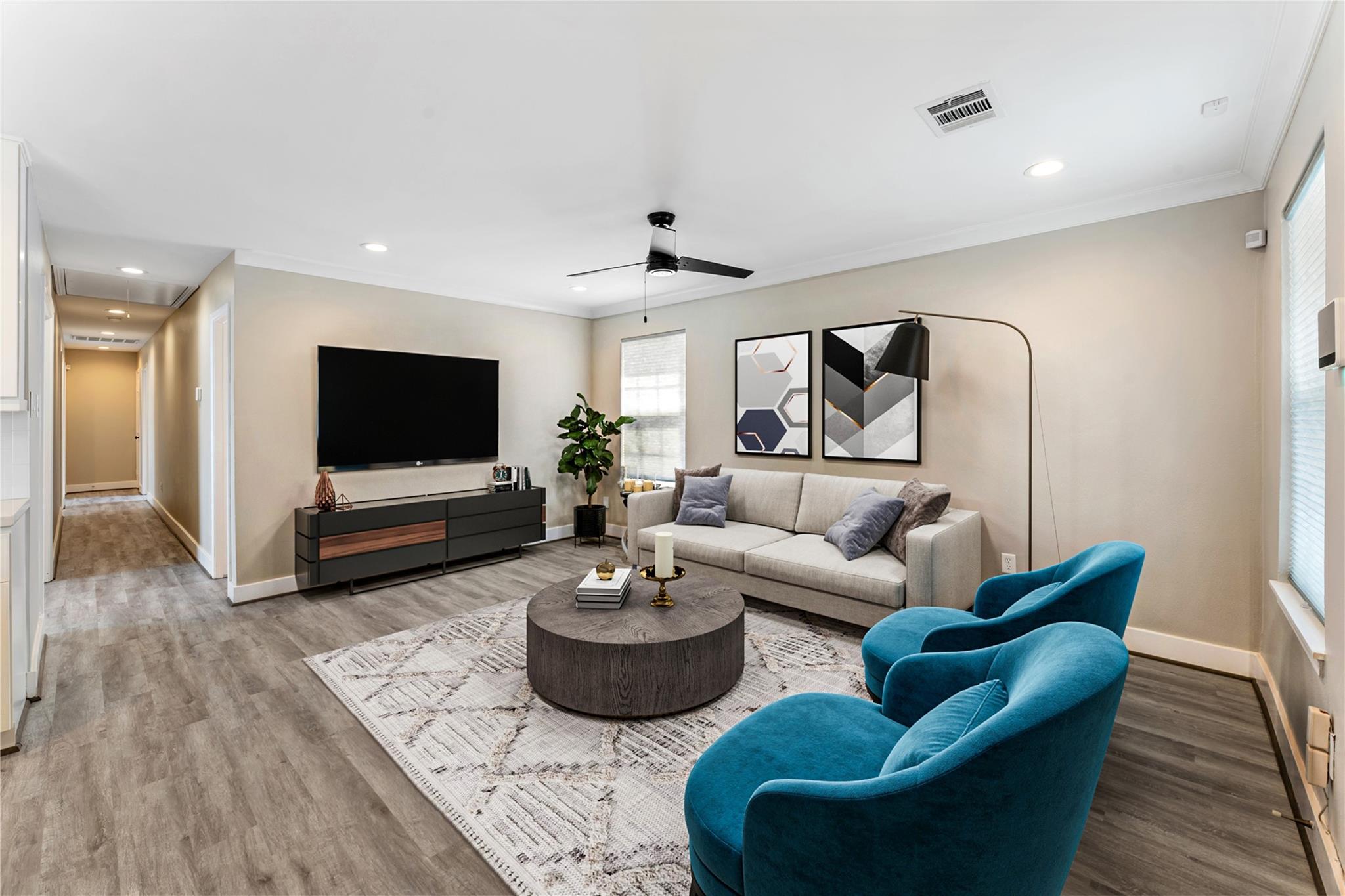 809 E 40th Street