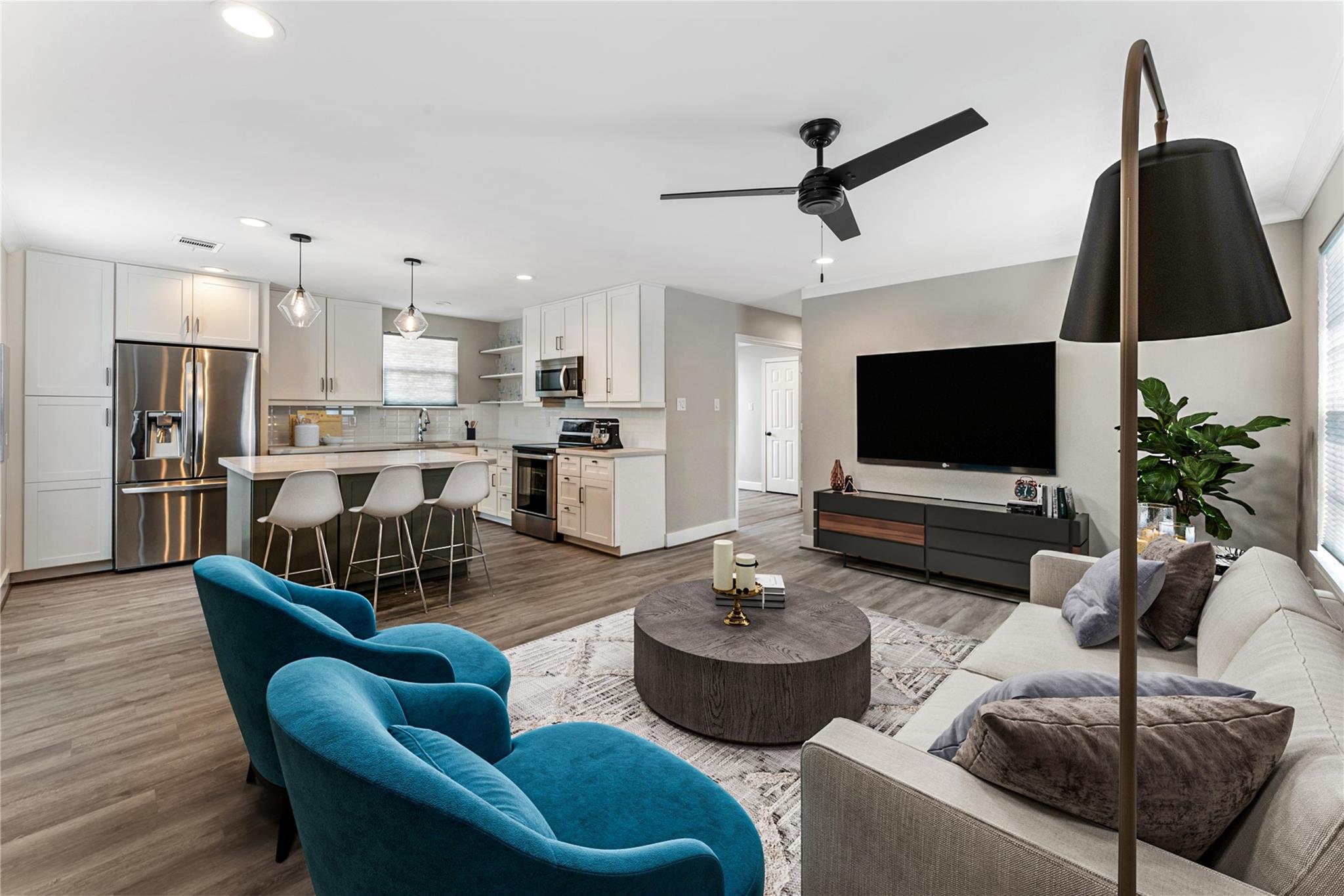 809 E 40th Street