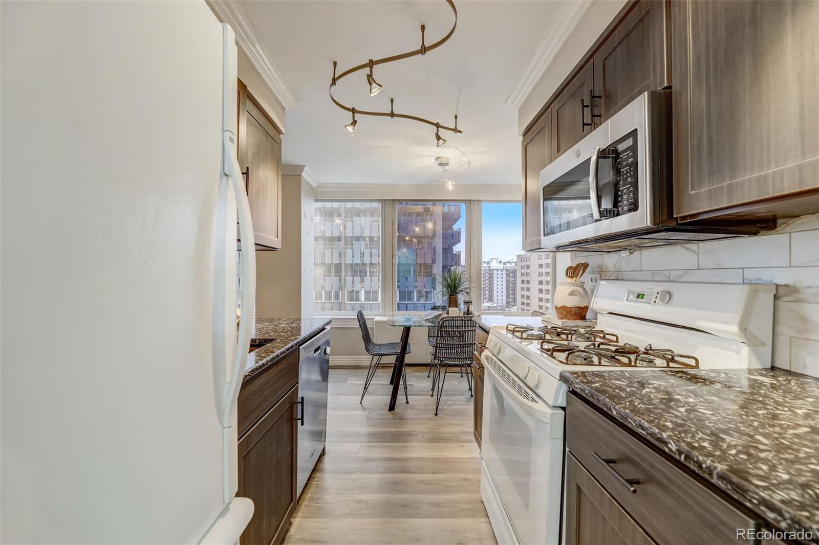789 N Clarkson Street Unit: PH4-1104