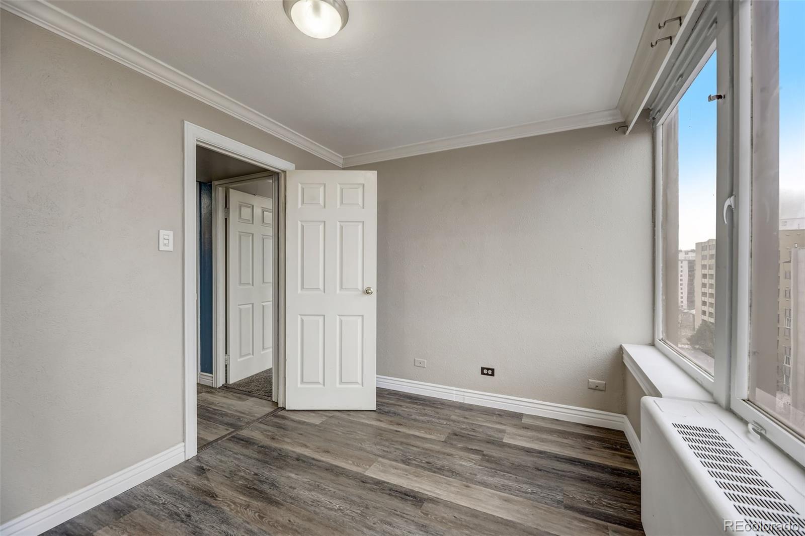 789 N Clarkson Street Unit: PH4-1104