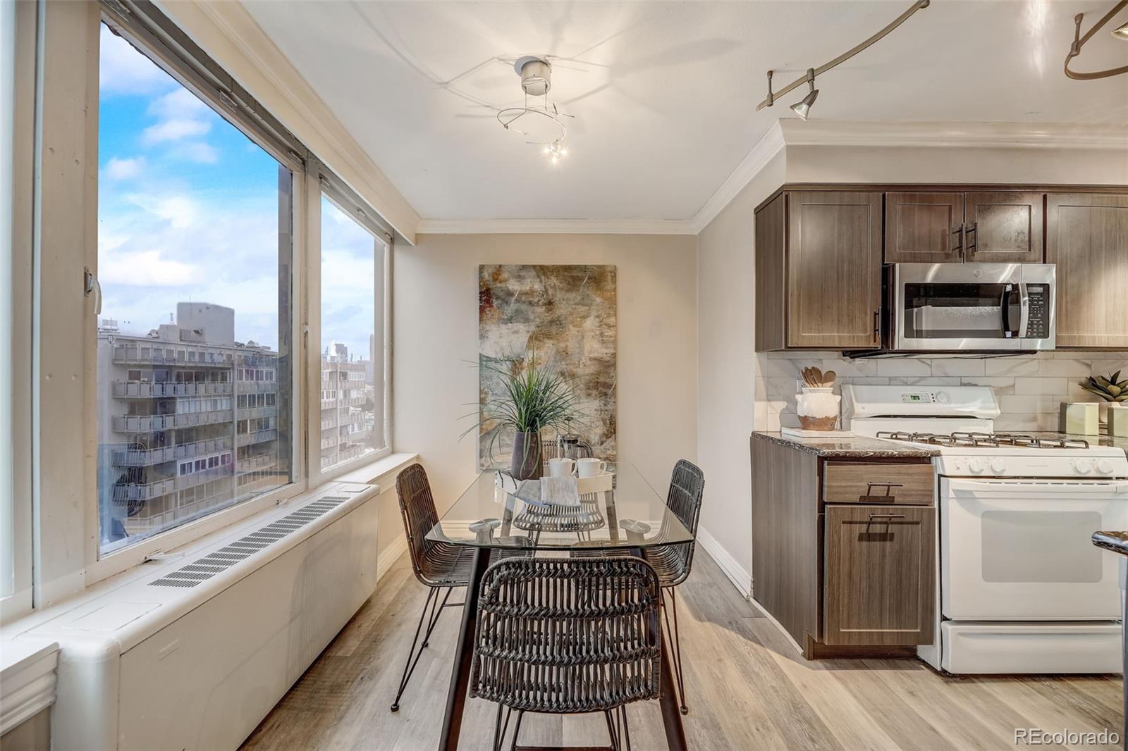 789 N Clarkson Street Unit: PH4-1104