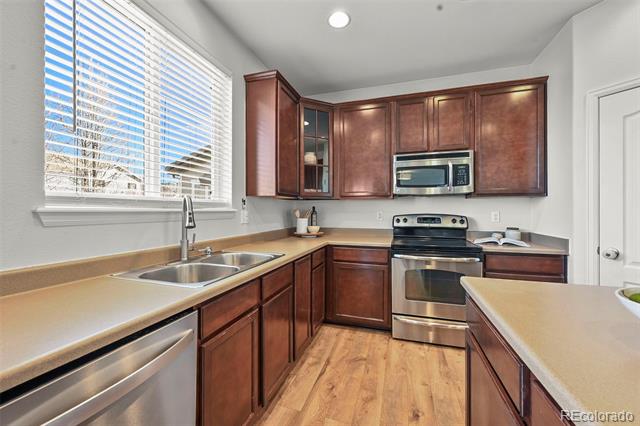 3152 Meadowbrook Place