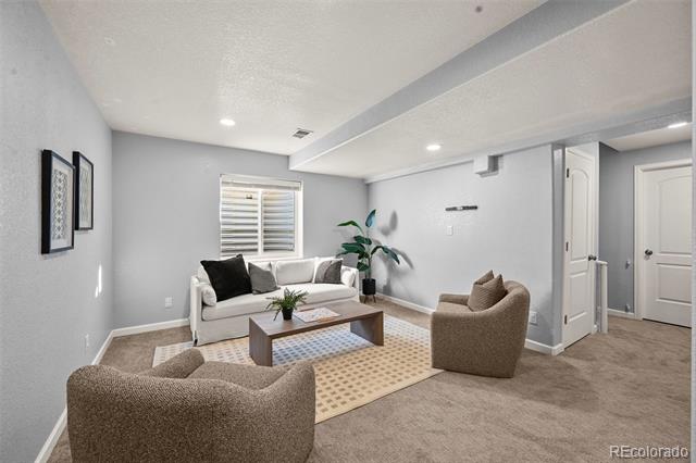 3152 Meadowbrook Place