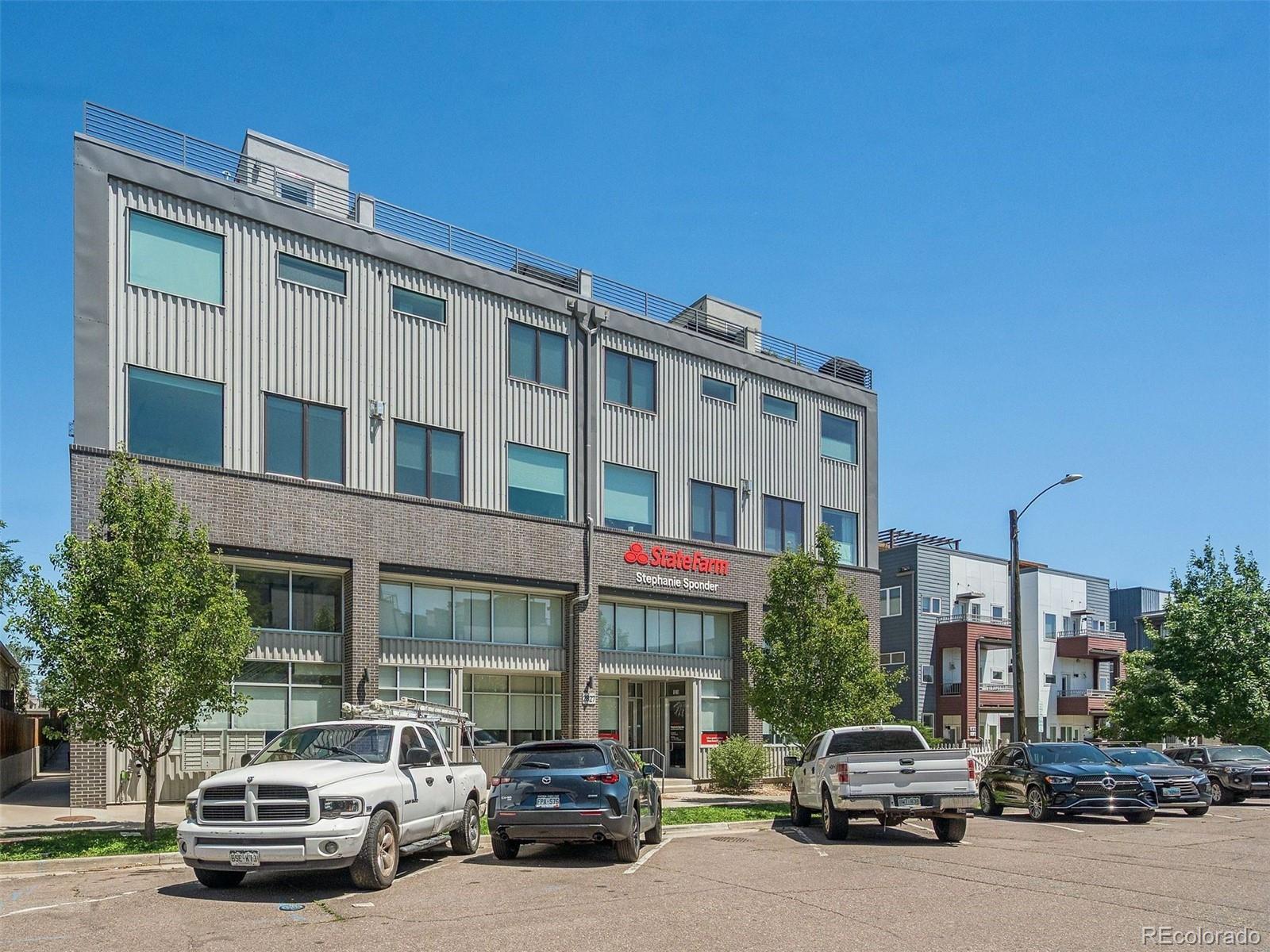 2827 W 25th Avenue Unit: 204