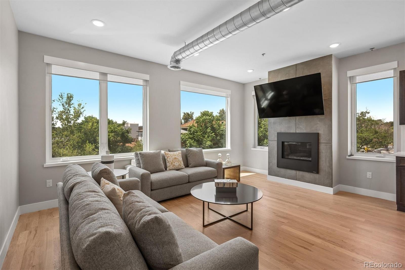2827 W 25th Avenue Unit: 204