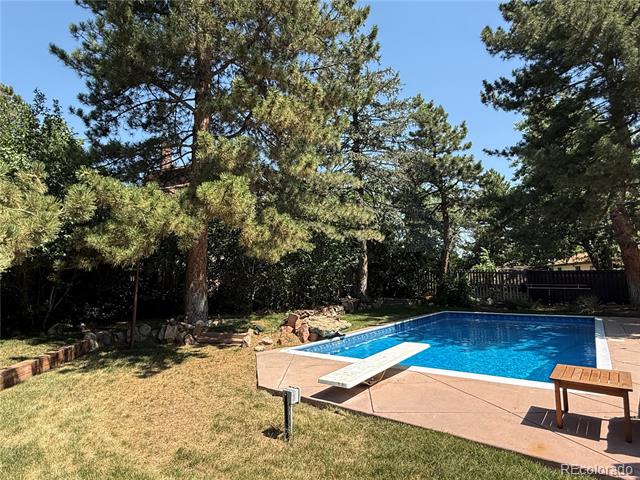 10473 W Arkansas Drive