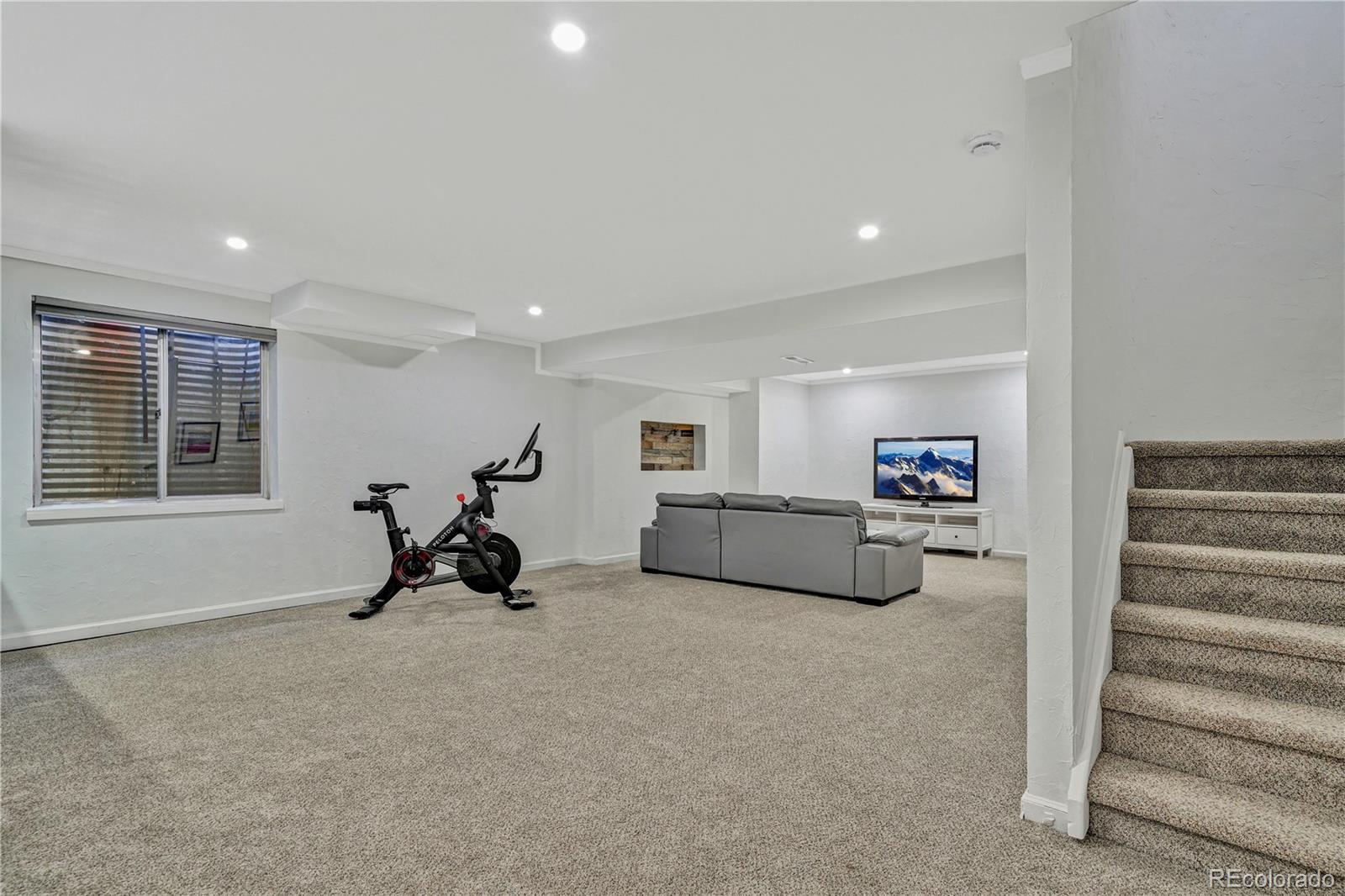 1651 Beacon Hill Drive
