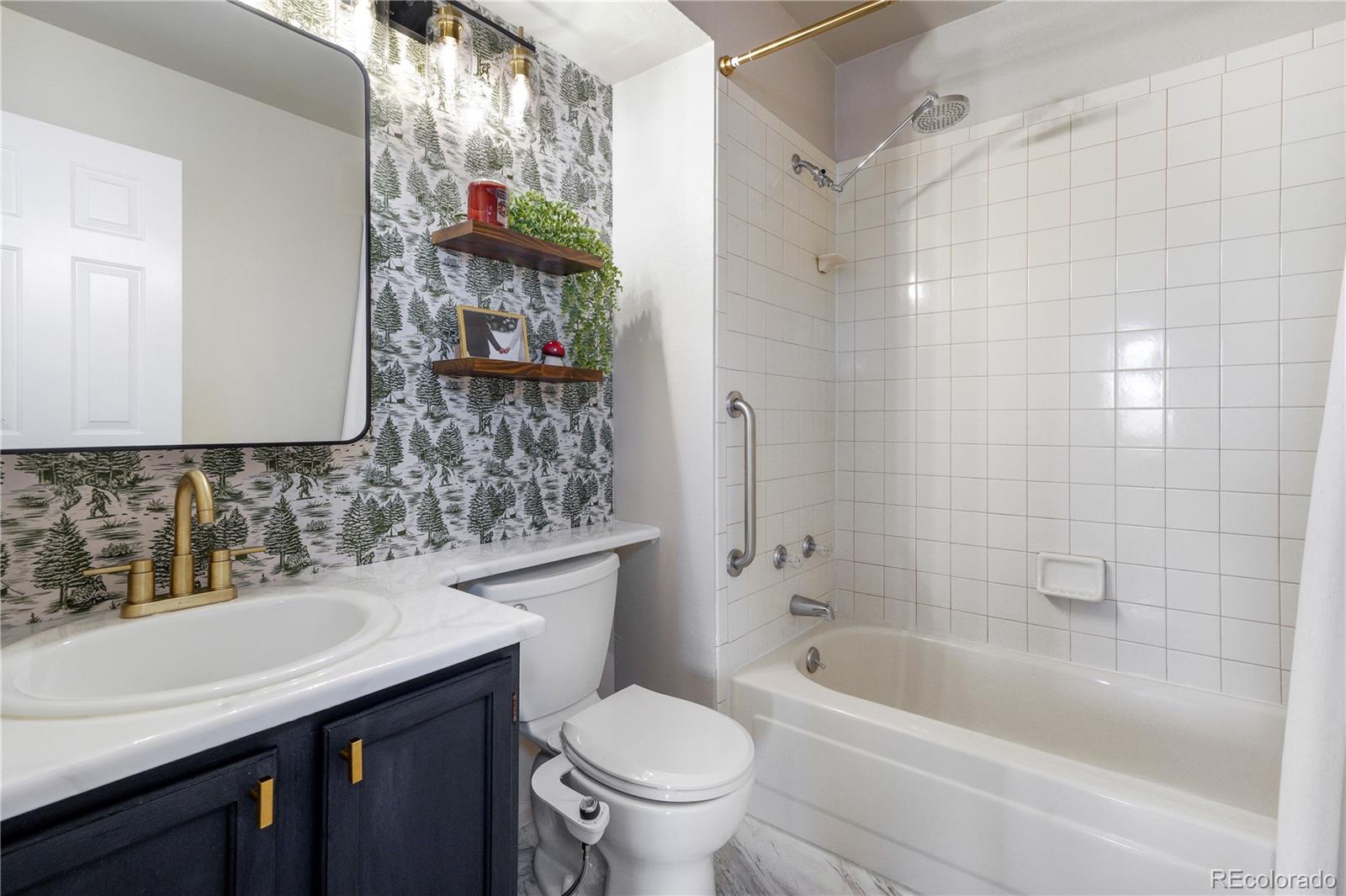 1651 Beacon Hill Drive