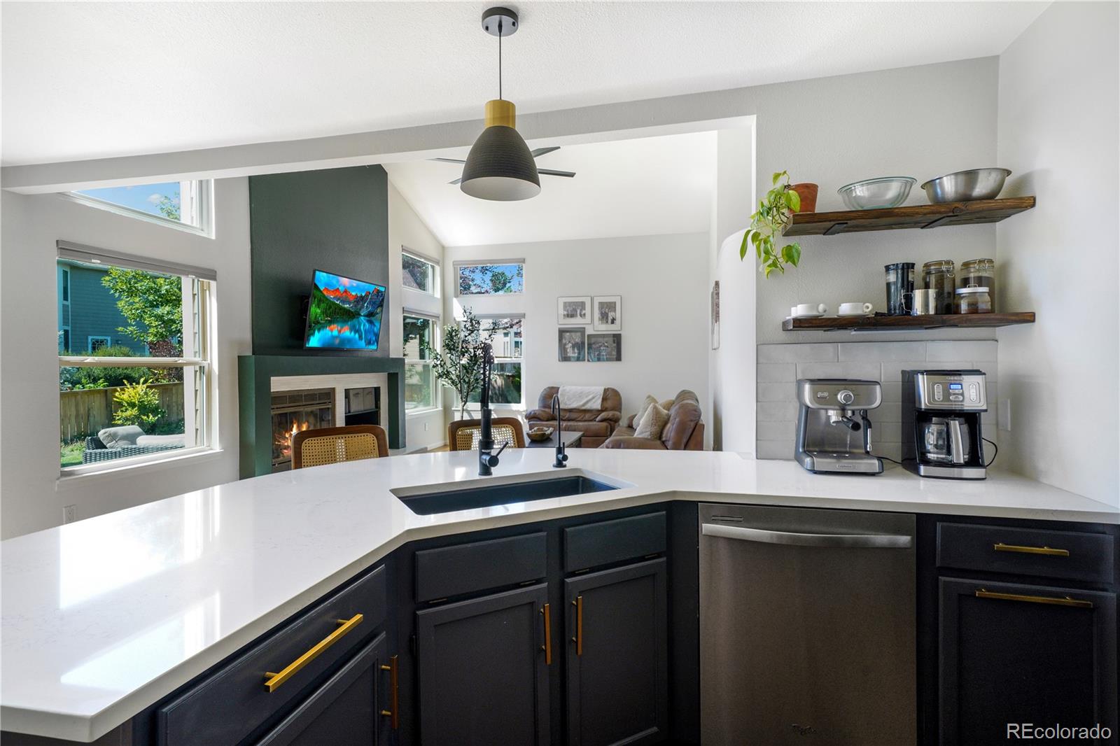 1651 Beacon Hill Drive