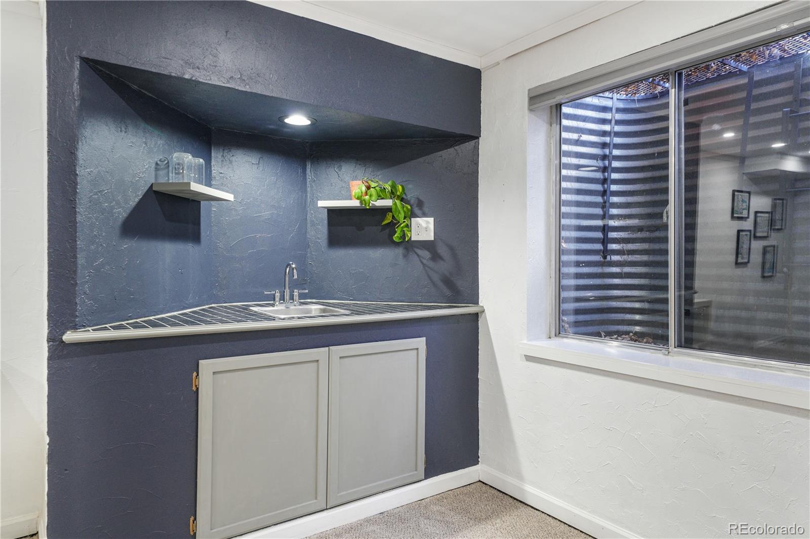 1651 Beacon Hill Drive
