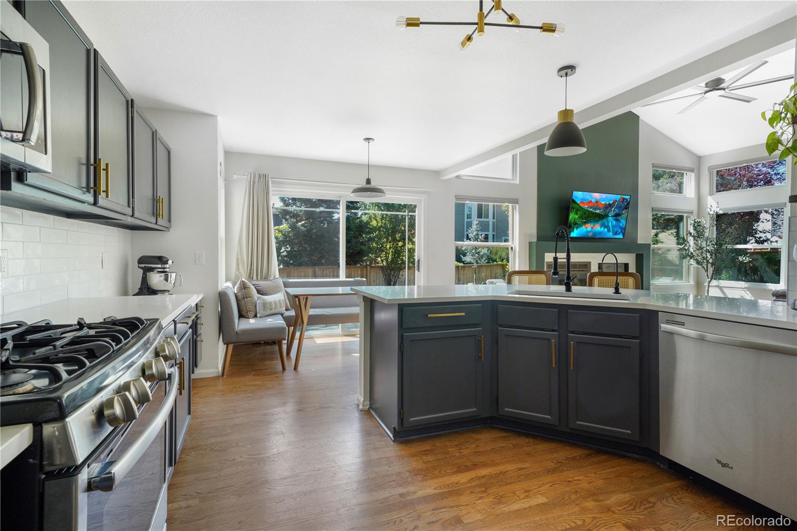 1651 Beacon Hill Drive