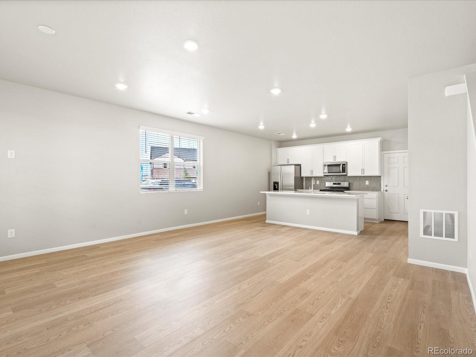 22183 E 7th Place