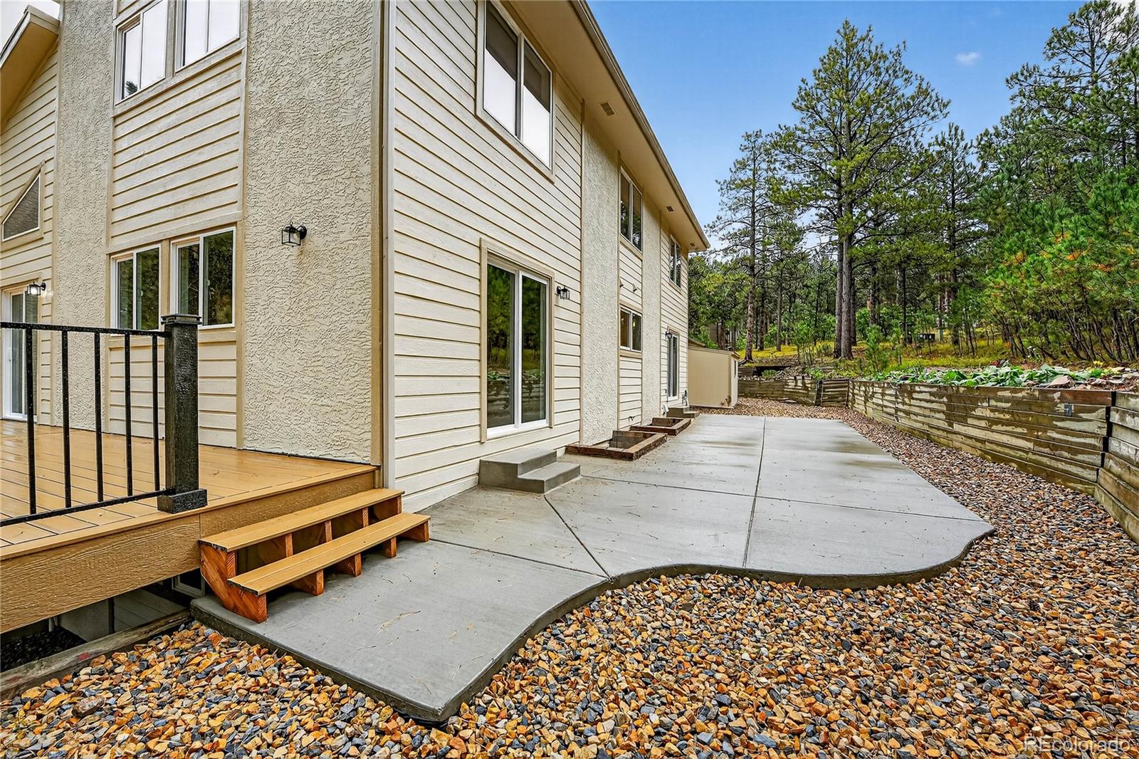 1085 Melinda Lane