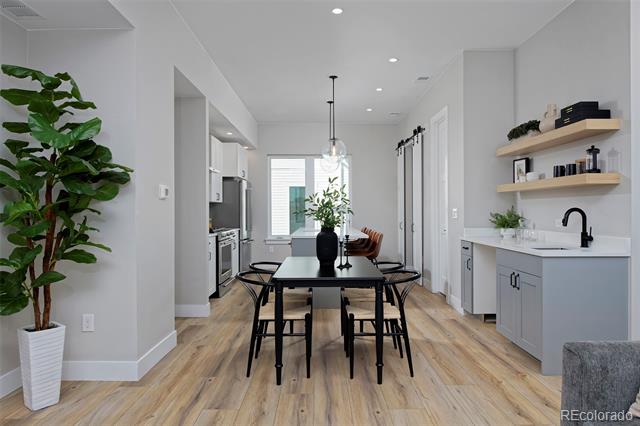 8280 E 36th Avenue Unit: 25