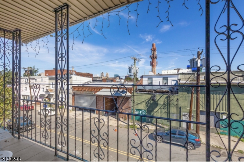 17 Malvern St Unit: 3