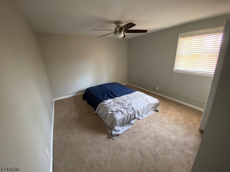 9 Sunrise Rd