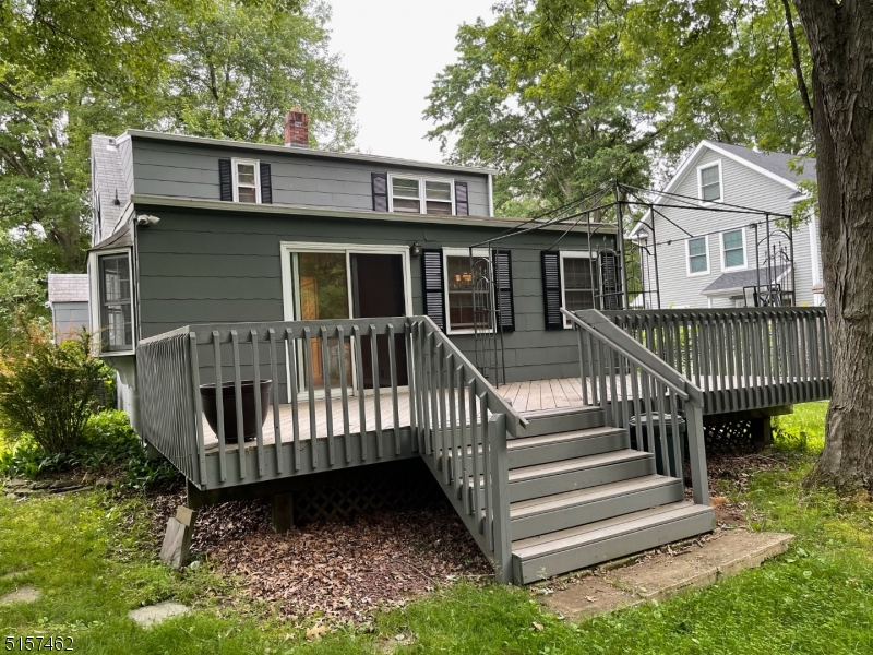 54 Commonwealth Ave