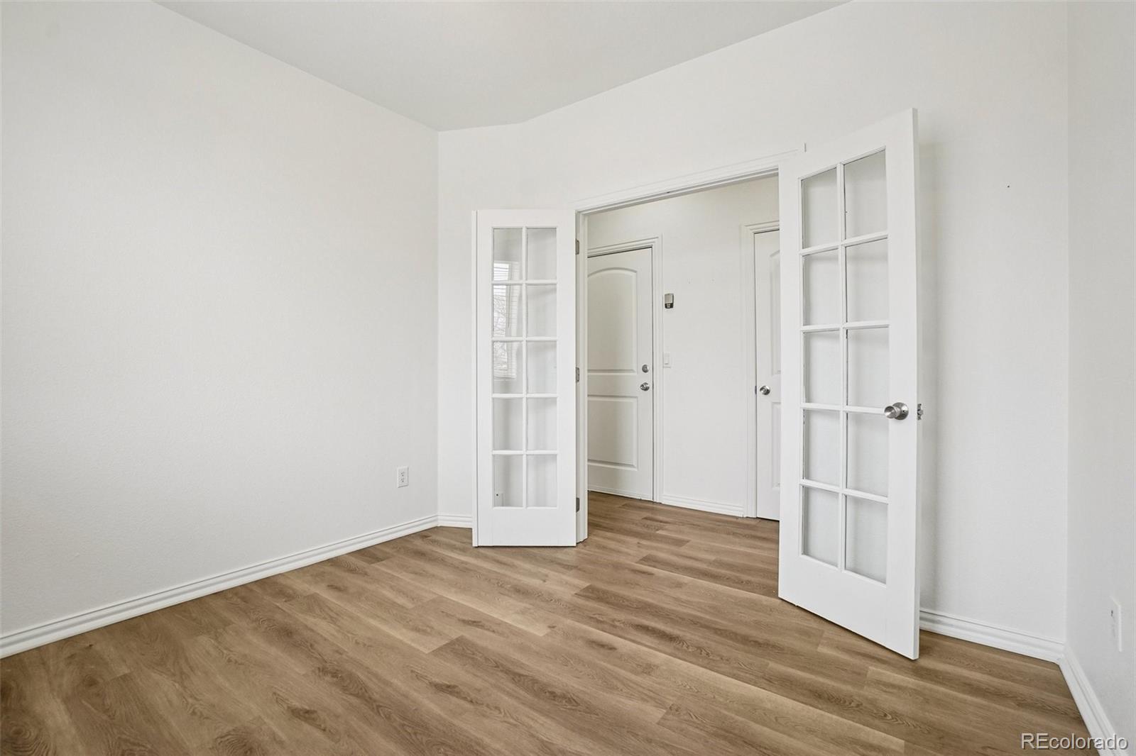 10805 Barclay Court