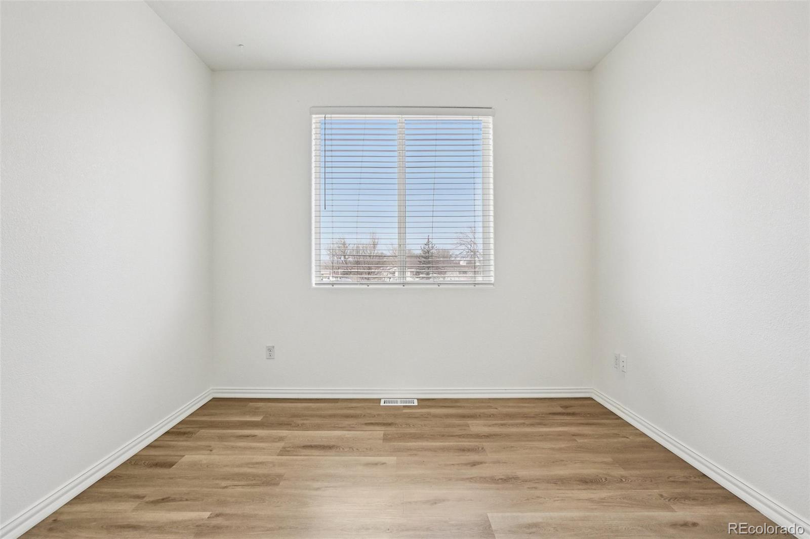 10805 Barclay Court