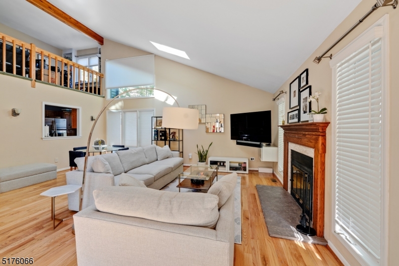 76 Aspen Dr