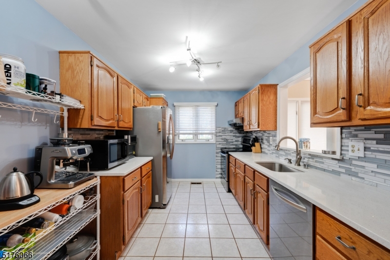 76 Aspen Dr