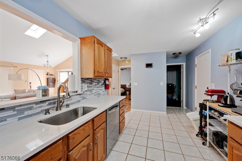 76 Aspen Dr