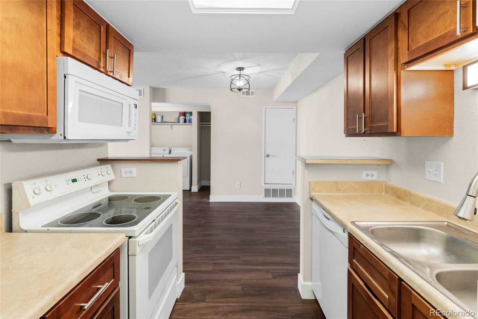14454 E Colorado Drive Unit: 102