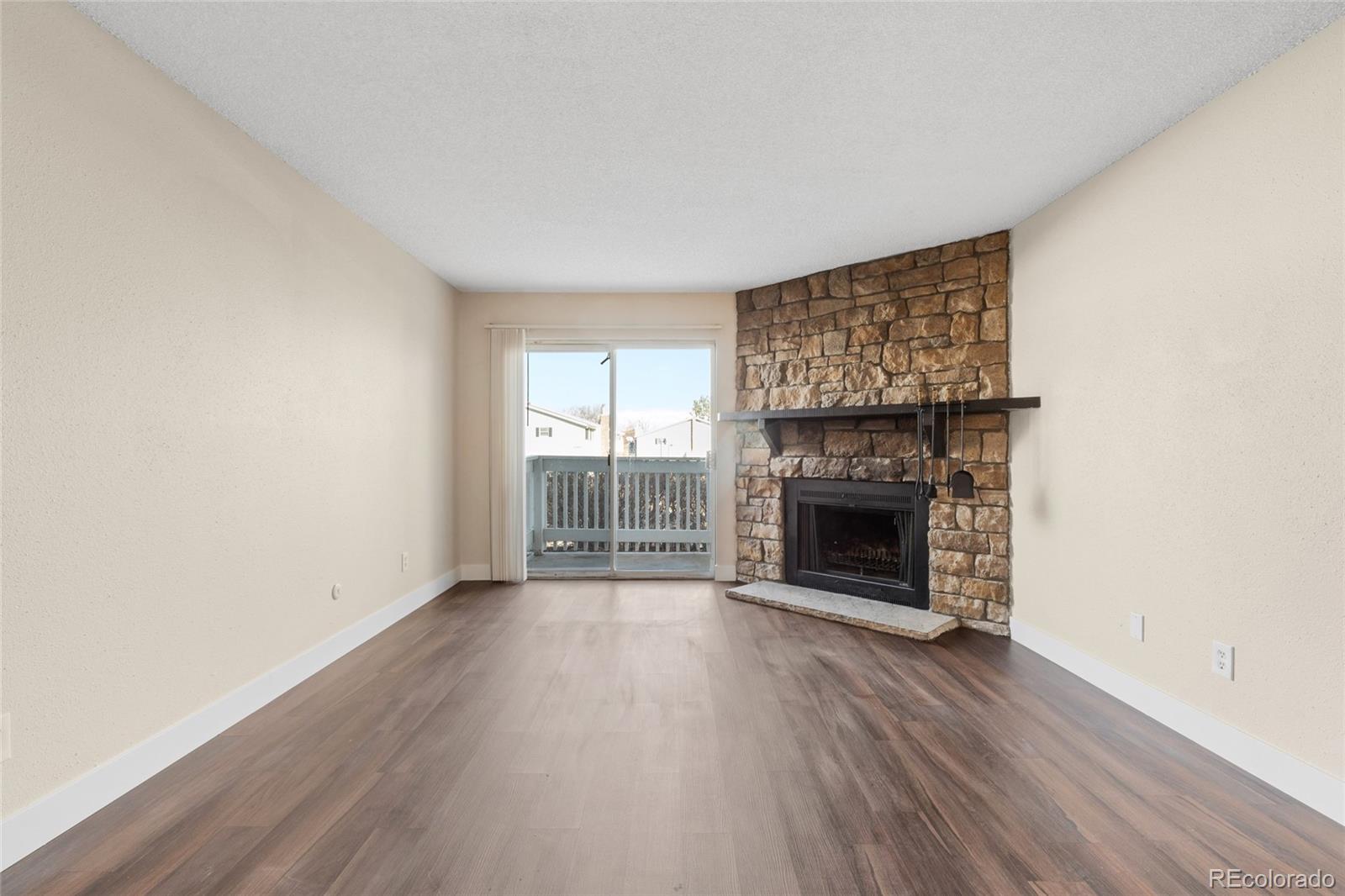 14454 E Colorado Drive Unit: 102