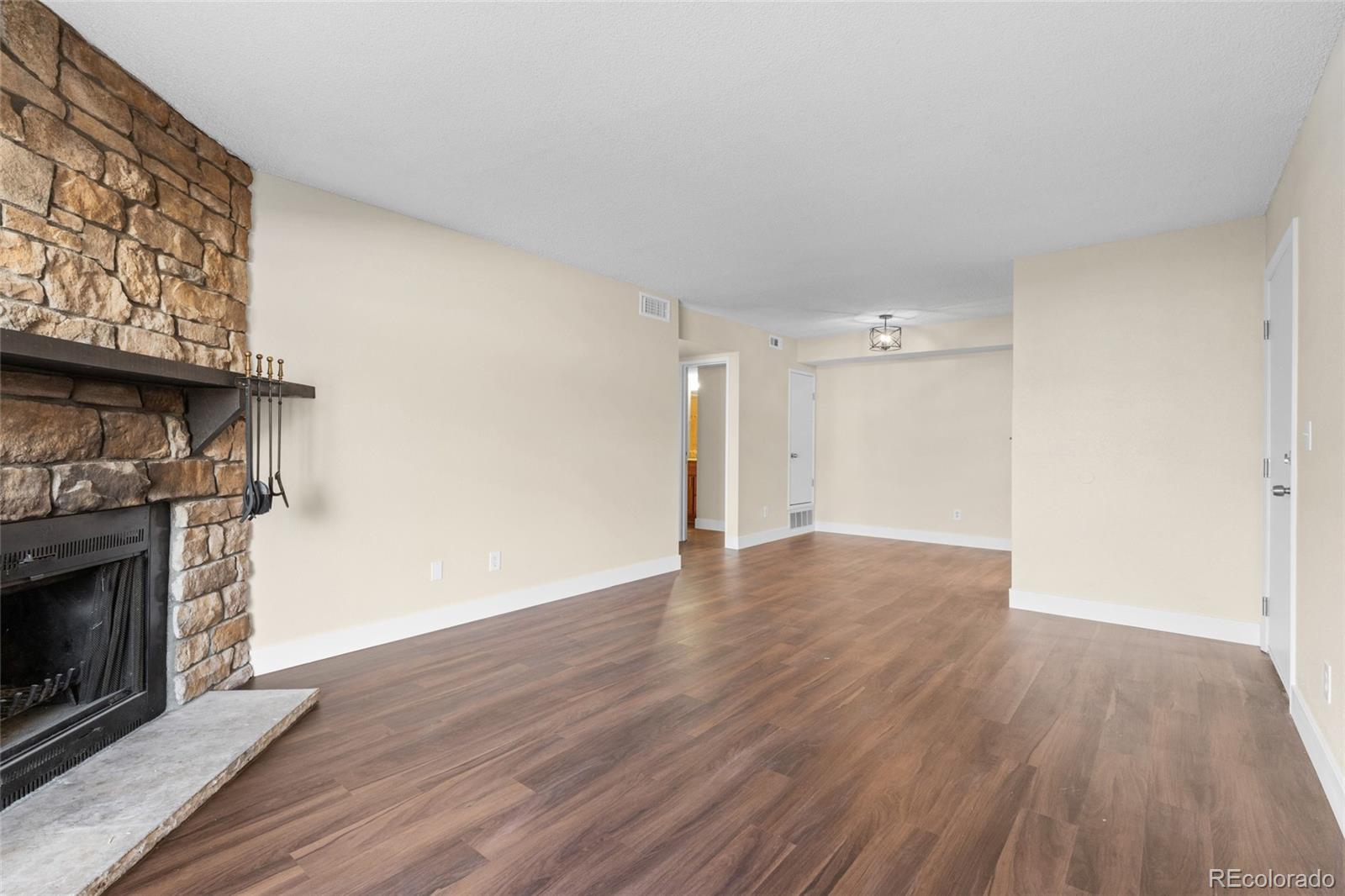 14454 E Colorado Drive Unit: 102