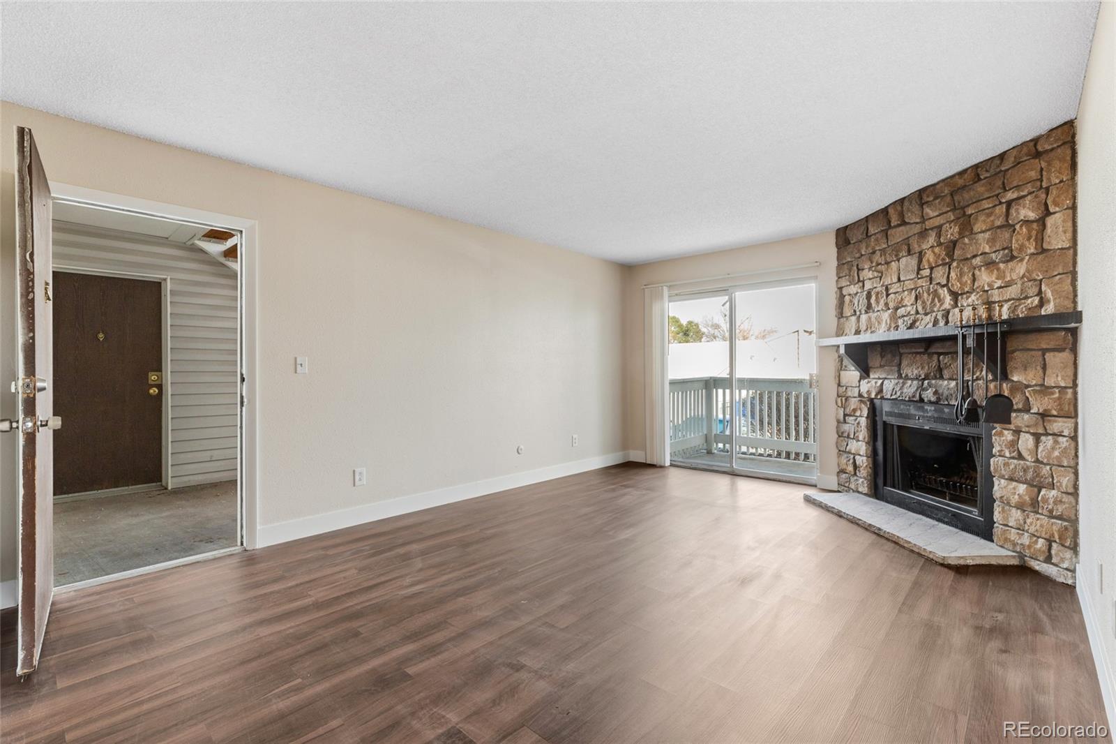 14454 E Colorado Drive Unit: 102