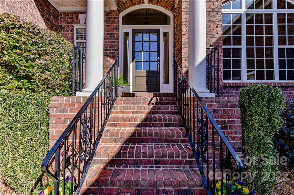 4021 Lingen Lane Unit: 142
