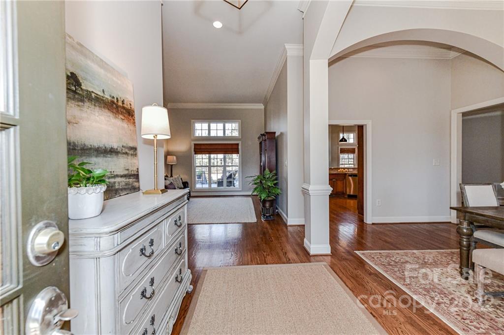 4021 Lingen Lane Unit: 142