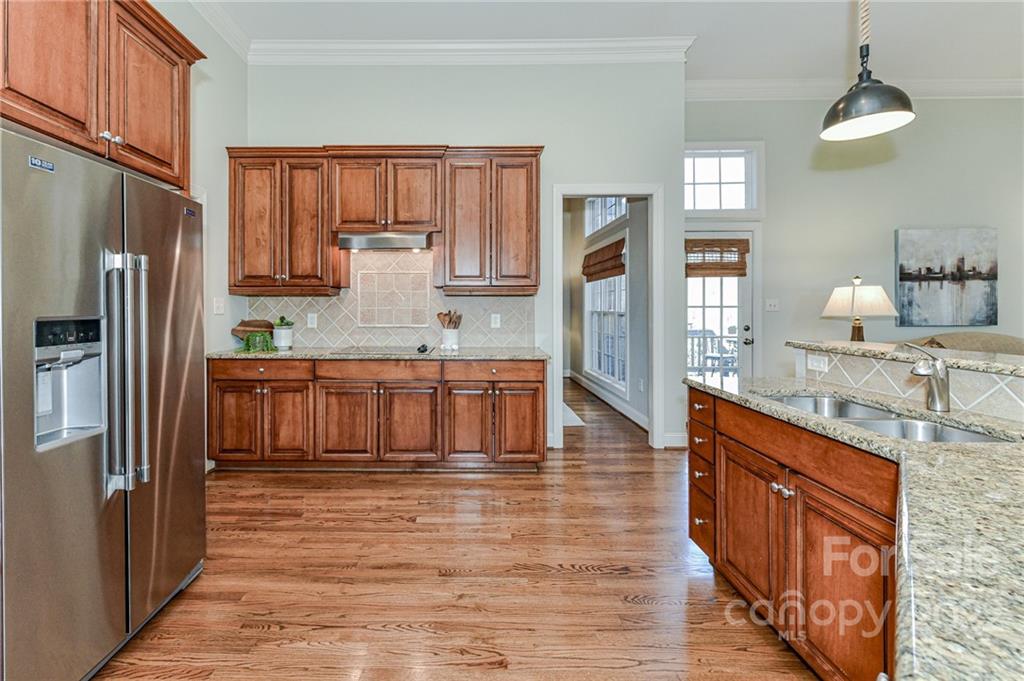 4021 Lingen Lane Unit: 142