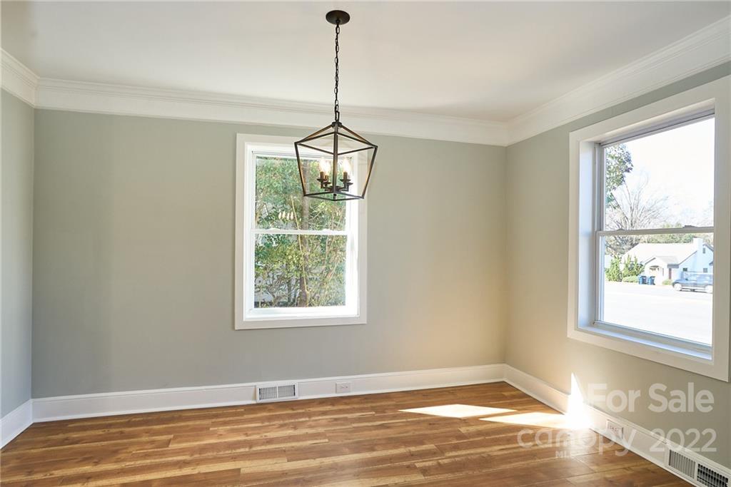 3645 Eastway Drive Unit: 5