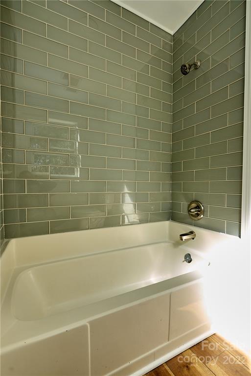 3645 Eastway Drive Unit: 5