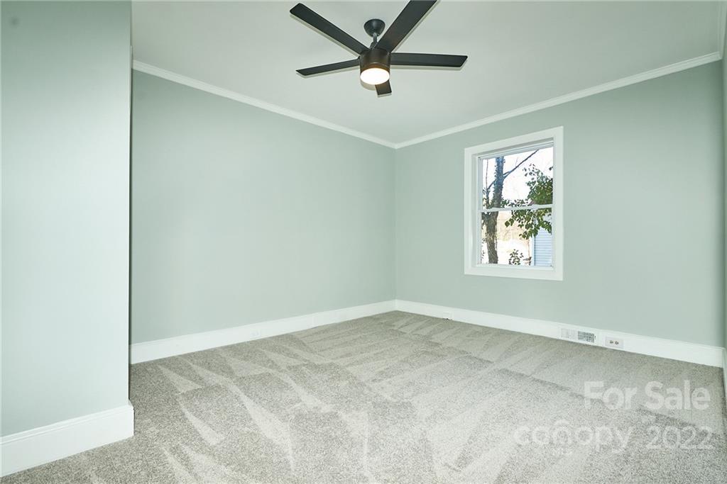 3645 Eastway Drive Unit: 5