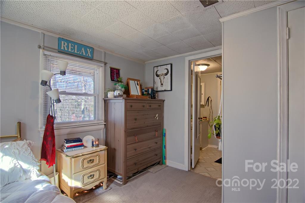 601 Mountain View Road