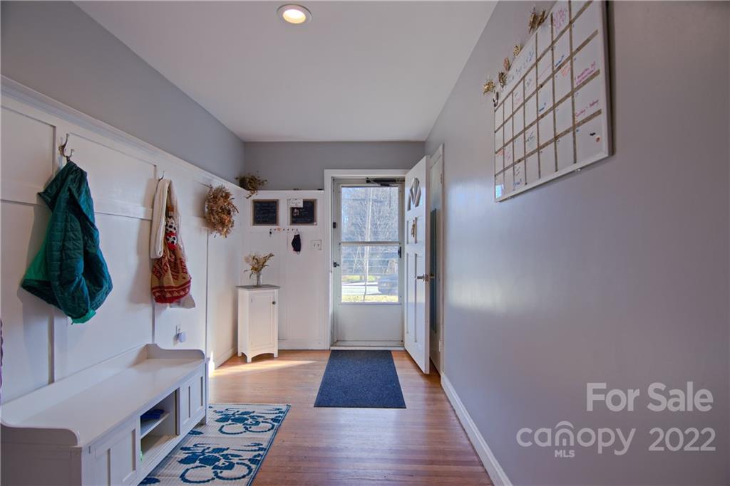 601 Mountain View Road
