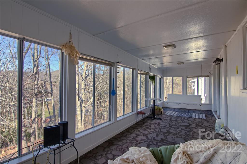 601 Mountain View Road