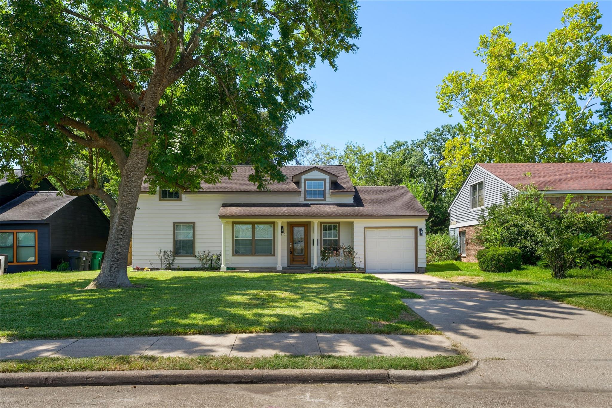 3810 Alberta Street