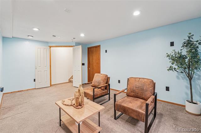 571 Rio Rancho Way