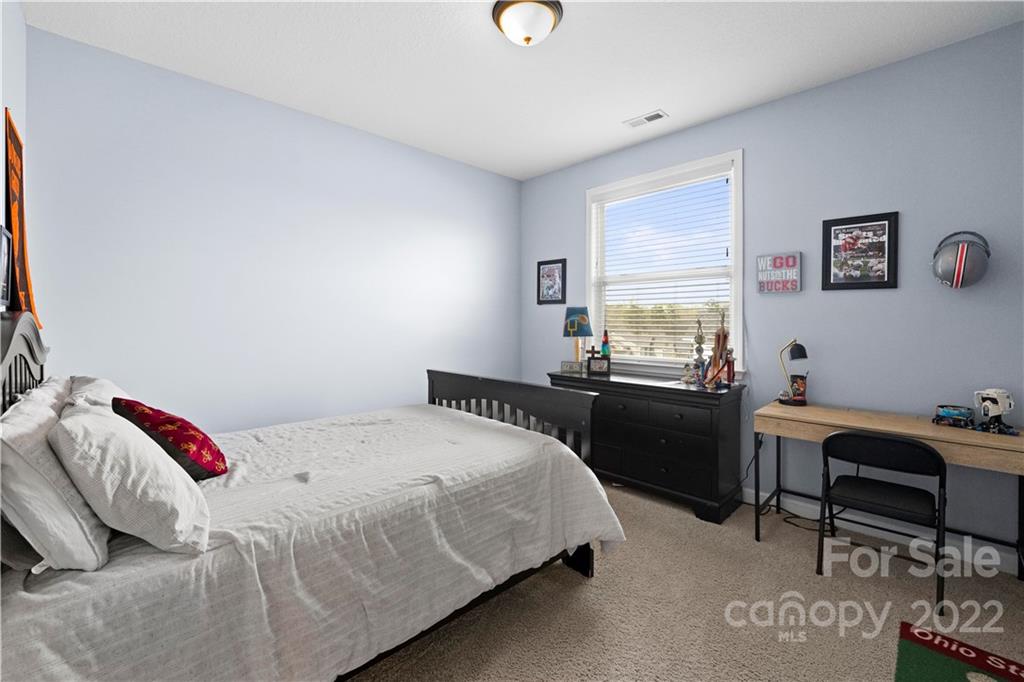 10442 Blackstone Drive Unit: 113