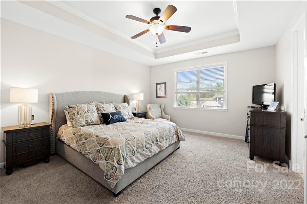 10442 Blackstone Drive Unit: 113