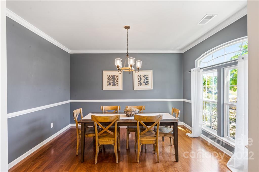 8912 Keller Court