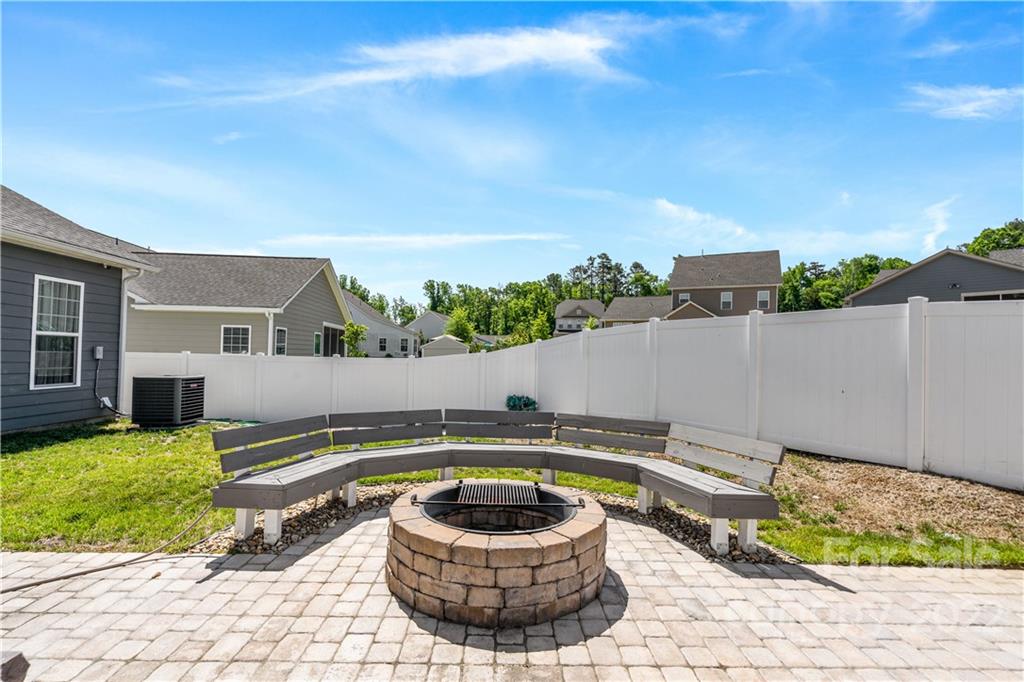 8912 Keller Court