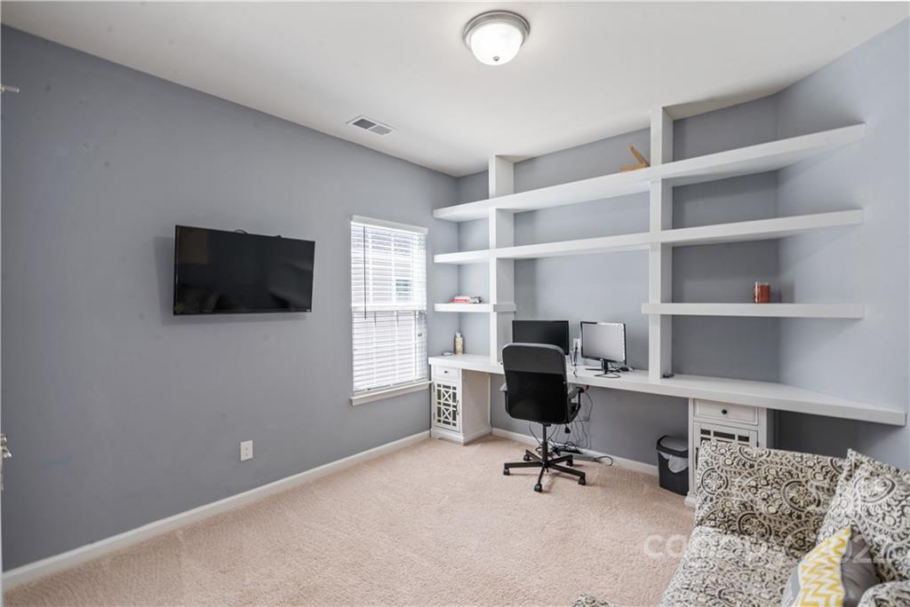 8912 Keller Court